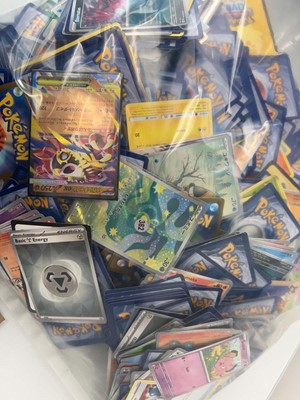 Lot 1774 - Bag containing quantity of loose Pokémon...