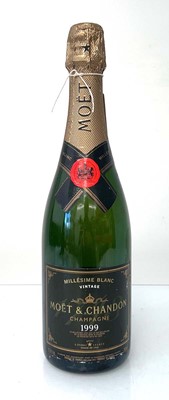 Lot 255 - A bottle of 1999 Moet & Chandon Millesime...