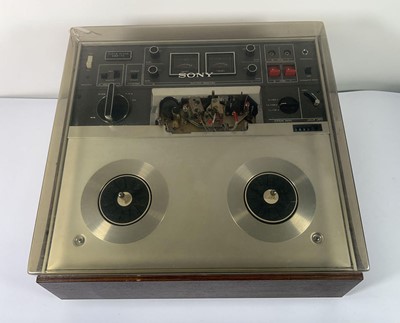 Lot 2 - A boxed Sony model TC-366 three head stereo...