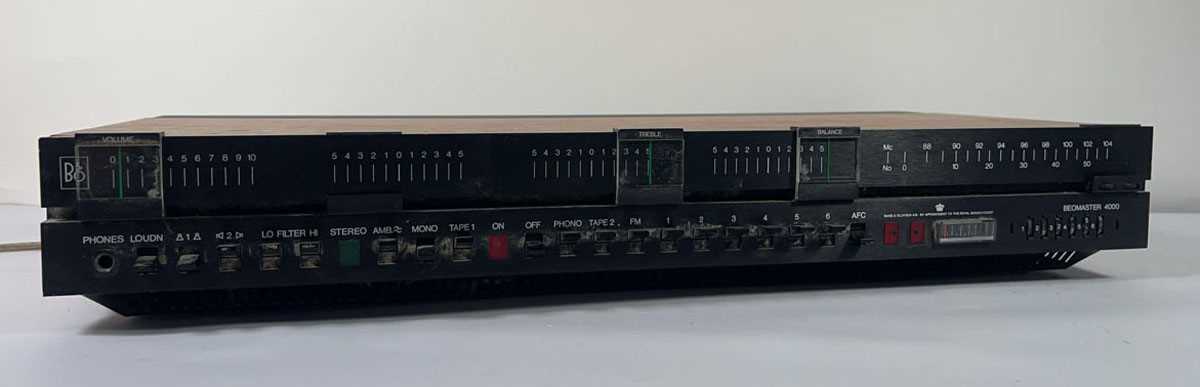 Lot A Bang and Olufsen Beomaster 4000 AM/FM stereo...