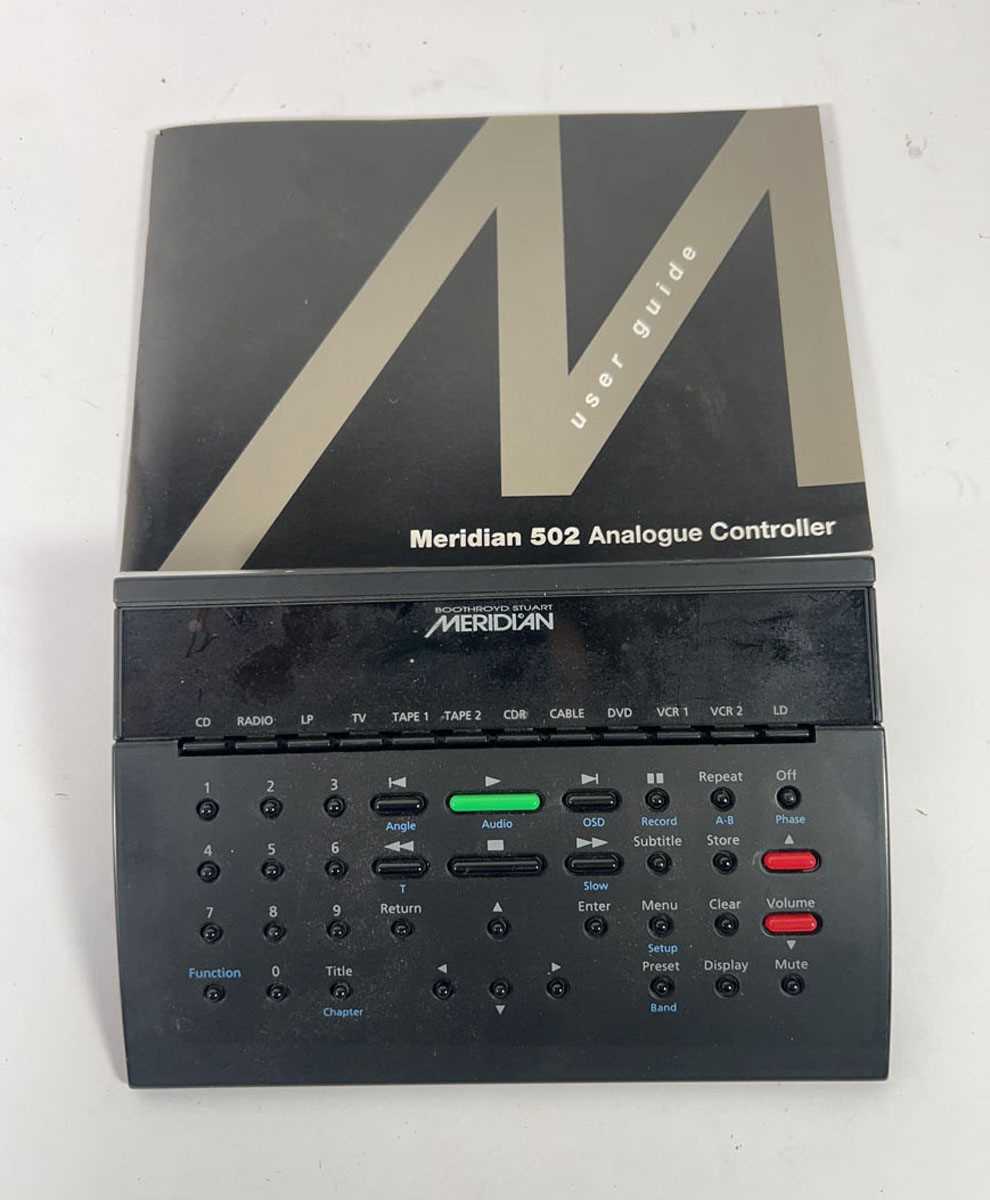 Lot A Meridian MSR2 remote system