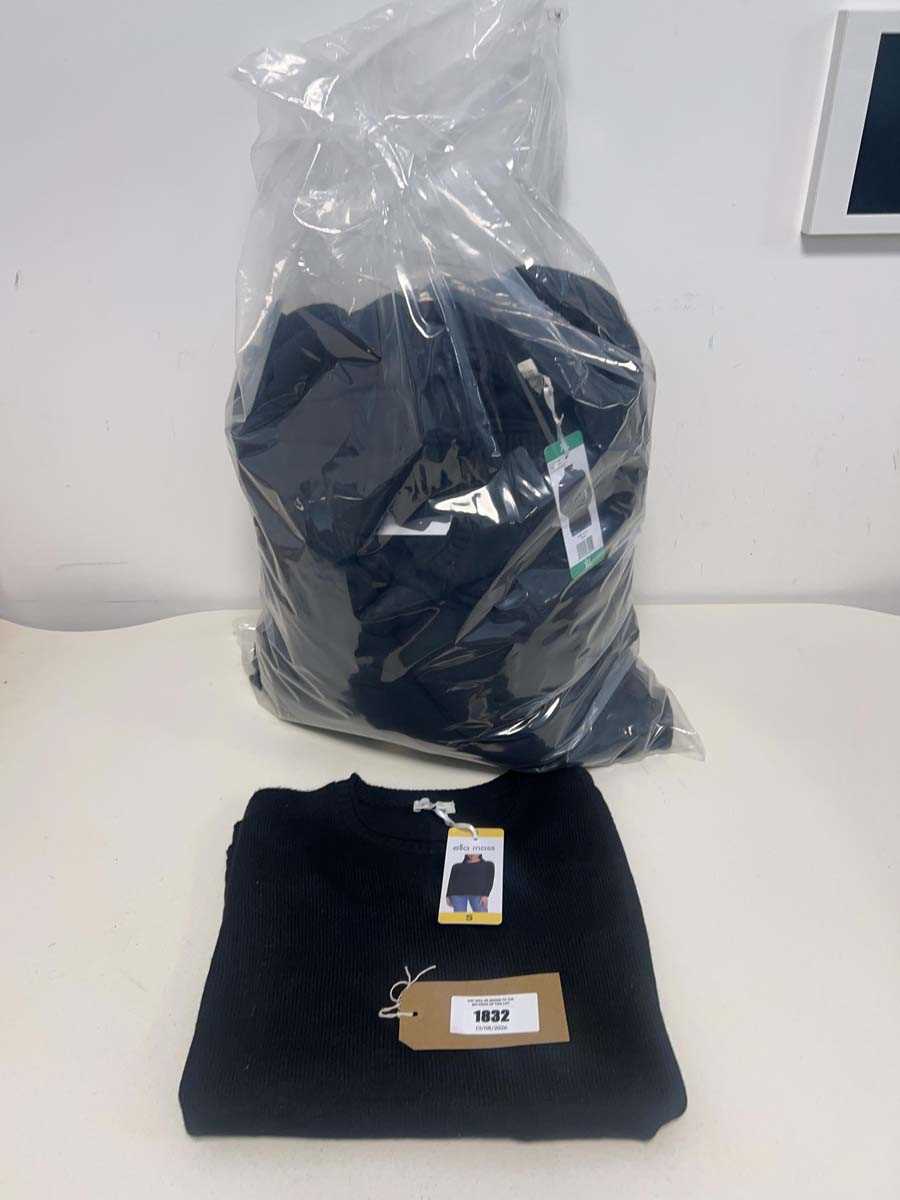 Lot Approx. 18 ladies knitted black jumpers by...
