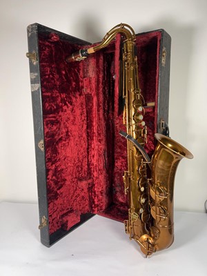 Lot A cased Dearman 'Standard Model' tenor saxophone