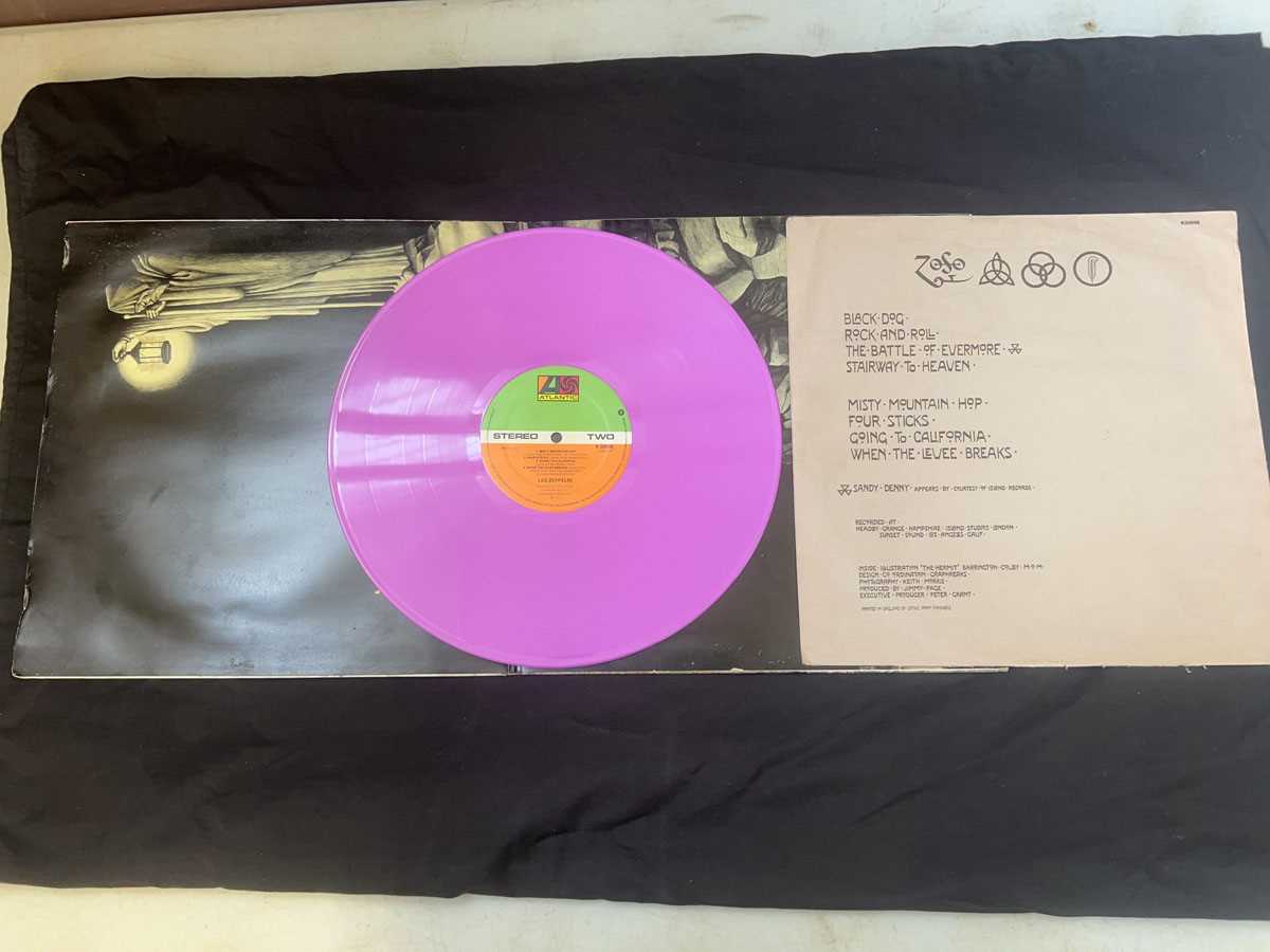 Lot Led Zeppelin untitled/IV album with limited...