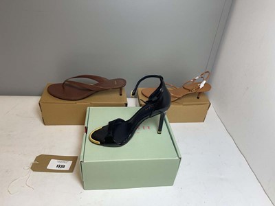 Lot 1330 - 3x Boxed pairs of high heels to include Mango...