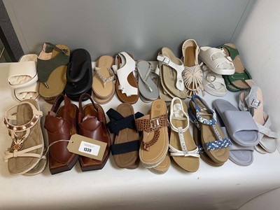 Lot 1339 - 18x Pairs of sandals to include River Island,...