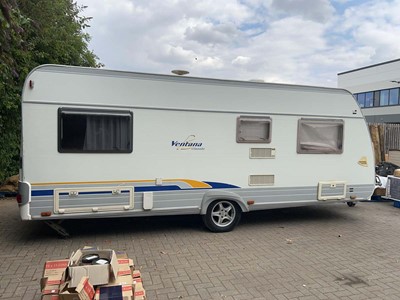 Lot 4253 - Burstner Ventana Classic 4-berth single-axle...