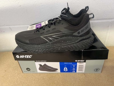 Lot Boxed pair of Hi-Tec trainers size UK 9