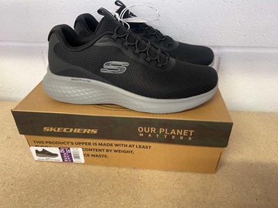 Lot Boxed pair of Skechers skech-lite air cooled...