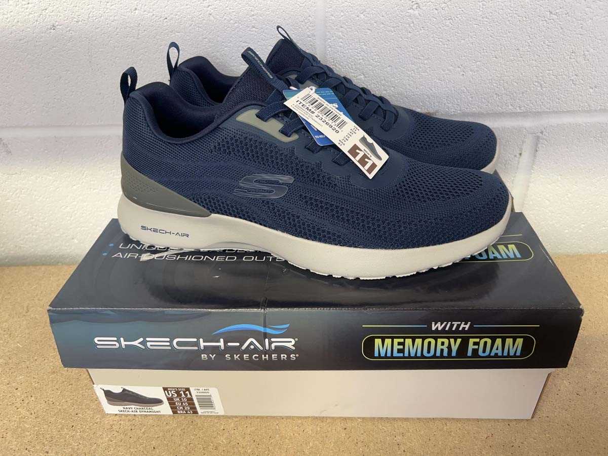 Lot Boxed pair of Skechers skech-air memory foam...