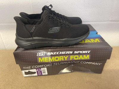 Lot Boxed pair of Skechers hands free swift fit...