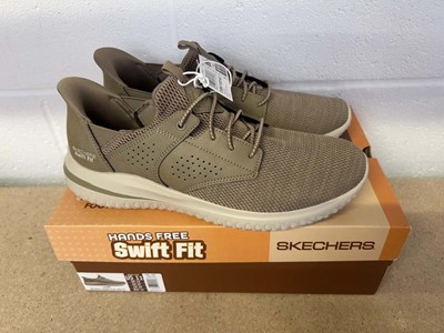 Lot Boxed pair of Skechers hands free swift fit...