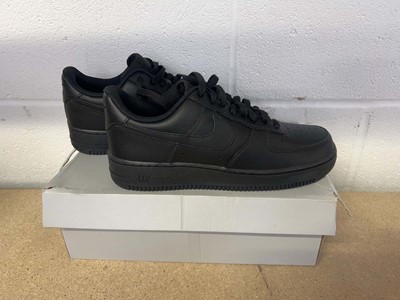 Lot Boxed pair of Nike Air Force 1 trainers size UK 8