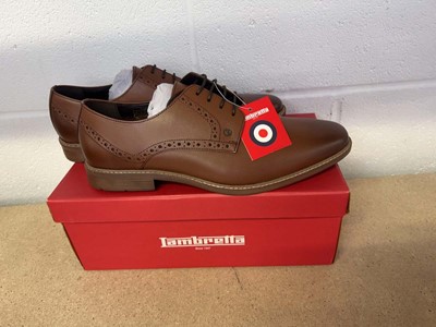 Lot Boxed pair of Lambretta 'Stanley' shoes size...