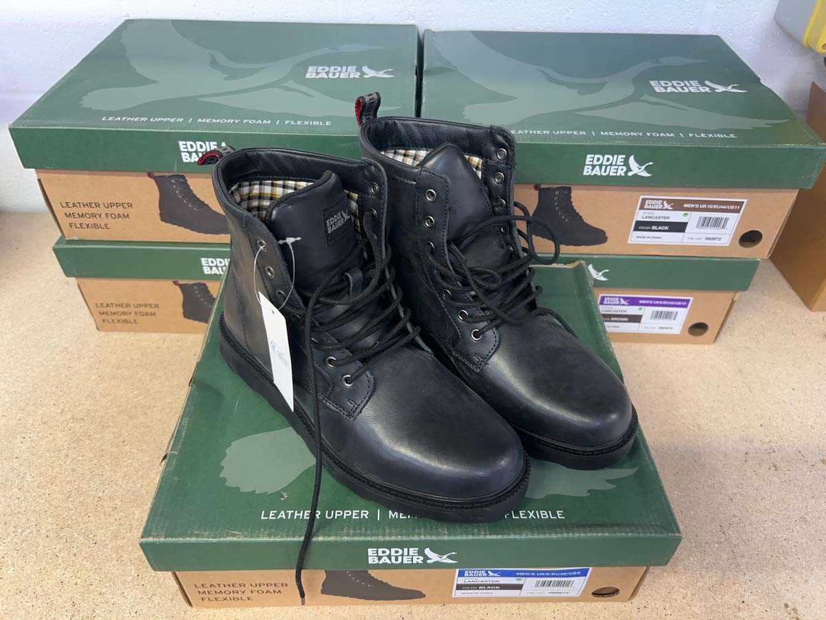 Lot x5 boxed pairs of men's Eddie Bauer Lancaster...