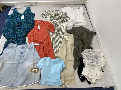 Lot 1364 - Clothing to include Other Stories, Sea Salt...
