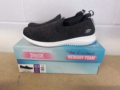 Lot Boxed pair of Skechers stretch fit ultra flex...