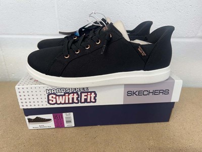 Lot Boxed pair of Skechers hands free swift fit...