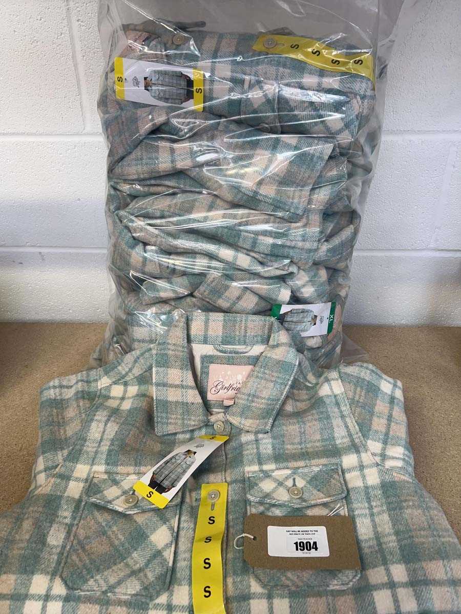 Lot Approx. 8 Jachs Girlfriend button up shirt...