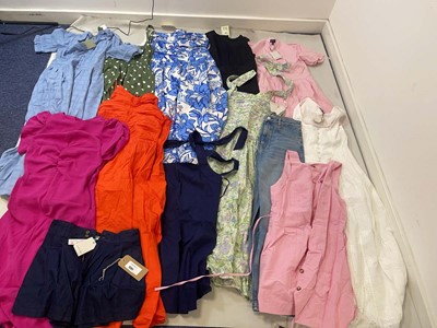 Lot 1381 - NoBody's Child clothing