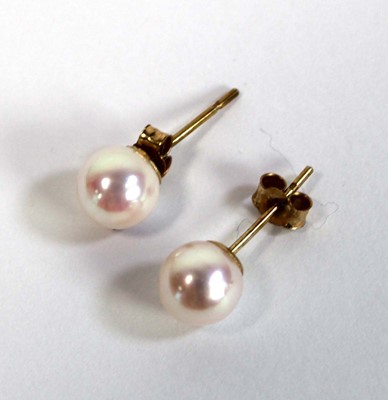Lot 626 - Two single strand cultured pearl necklaces,...