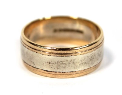 Lot 635 - A 9ct two colour gold wedding band, band w. 7...