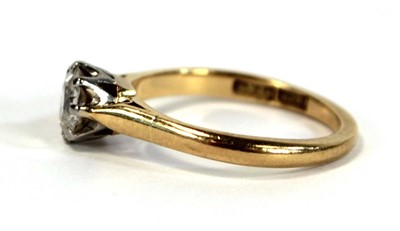 Lot 642 - An 18ct yellow gold and platinum highlighted...
