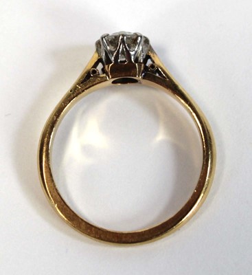 Lot 642 - An 18ct yellow gold and platinum highlighted...