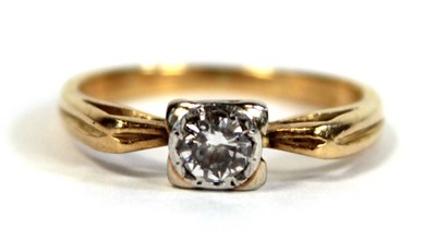 Lot 643 - An 18ct yellow gold ring set small diamond in...