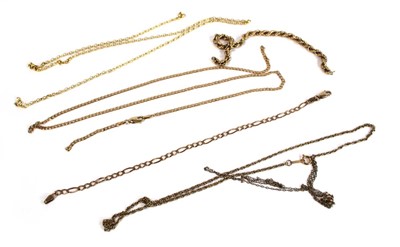 Lot 676 - A 9ct yellow gold figaro link bracelet, l. 18...