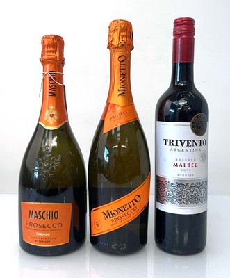Lot 261 - 3 bottles, 1x Maschio Treviso Extra Dry...