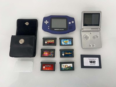 Lot 1032 - Nintendo Gameboy Advance and Advance SP with...