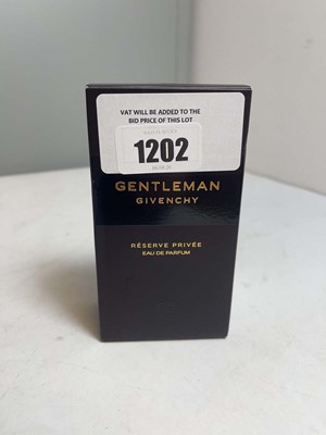 Lot Givenchy gentlemen reserve privee eau de...