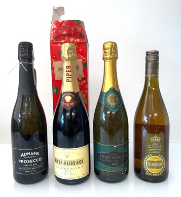 Lot 262 - 4 bottles, 1x Piper-Heidsieck Brut Champagne...