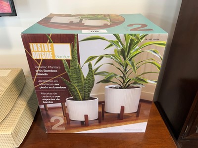 Lot 1718 - Twin pack of ceramic planters with bamboo stands