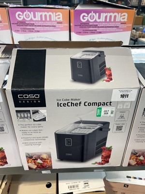 Lot 1011 - 2 boxed CASO design ice cube makers