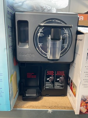 Lot 1014 - Unboxed Gourmia ice cream and drinks machine