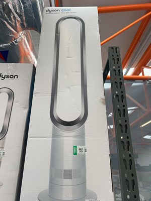 Lot 2002 - Dyson Cool AM07 tower fan