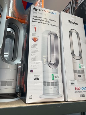 Lot 2005 - Dyson Jet Focus tower fans
