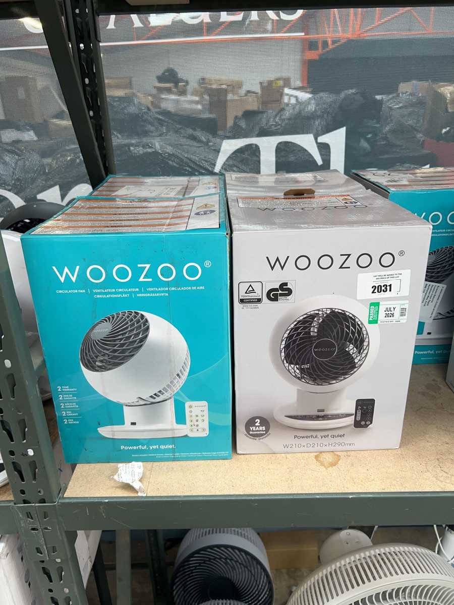 Lot 2031 - 4 WooZoo table fans
