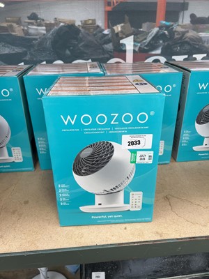 Lot 2033 - 3 WooZoo table fans