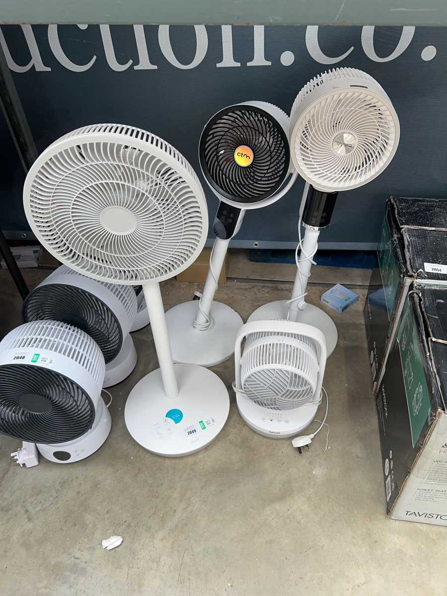 Lot 2049 - 3 various pedestal fans and a Philips table fan