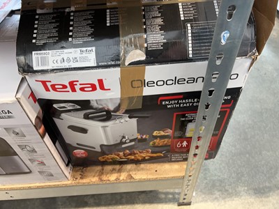 Lot 1095 - Boxed Tefal Oleoclean Pro