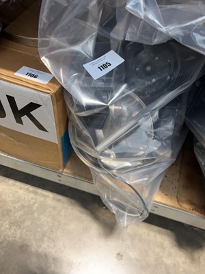 Lot 1105 - Bag containing kitchen machine parts