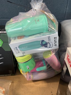 Lot 1115 - Bag containing metal water bottles