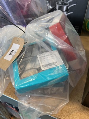 Lot 1116 - Bag containing glasses/eyewear