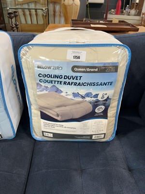 Lot 1756 - Below Zero Queen cooling duvet