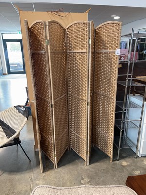 Lot 1761 - Homcom 6 panel folding privacy screen