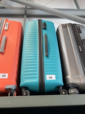 Lot 1128 - American Tourister suitcase set