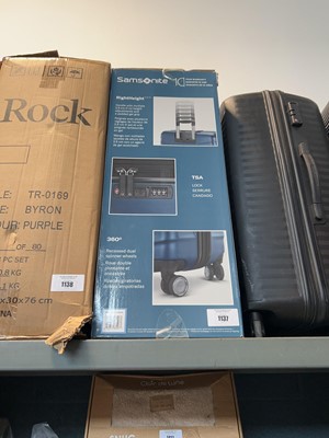 Lot 1137 - Boxed Samsonite suitcase